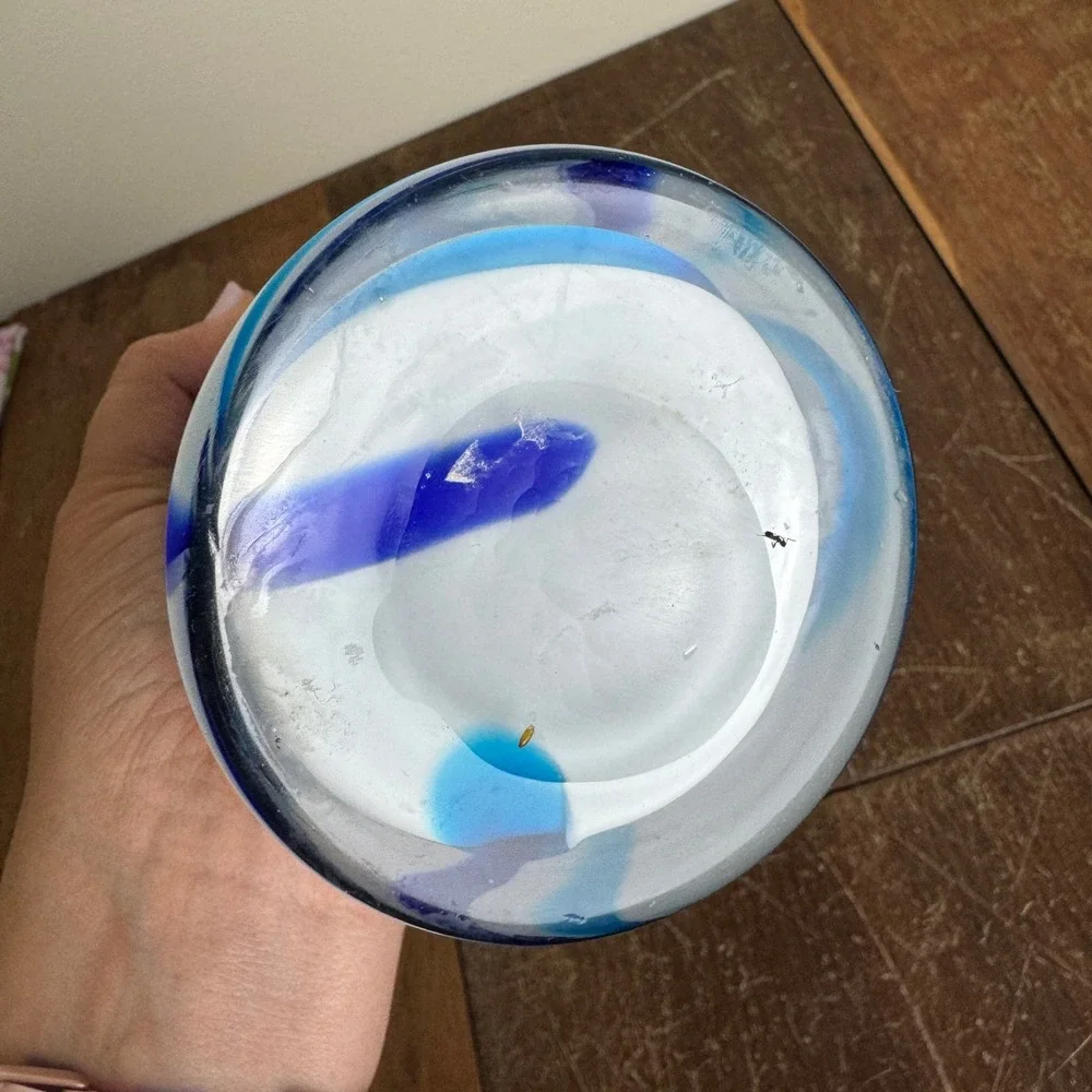 Blue Swirl Art Glass‎ Vase 15.5